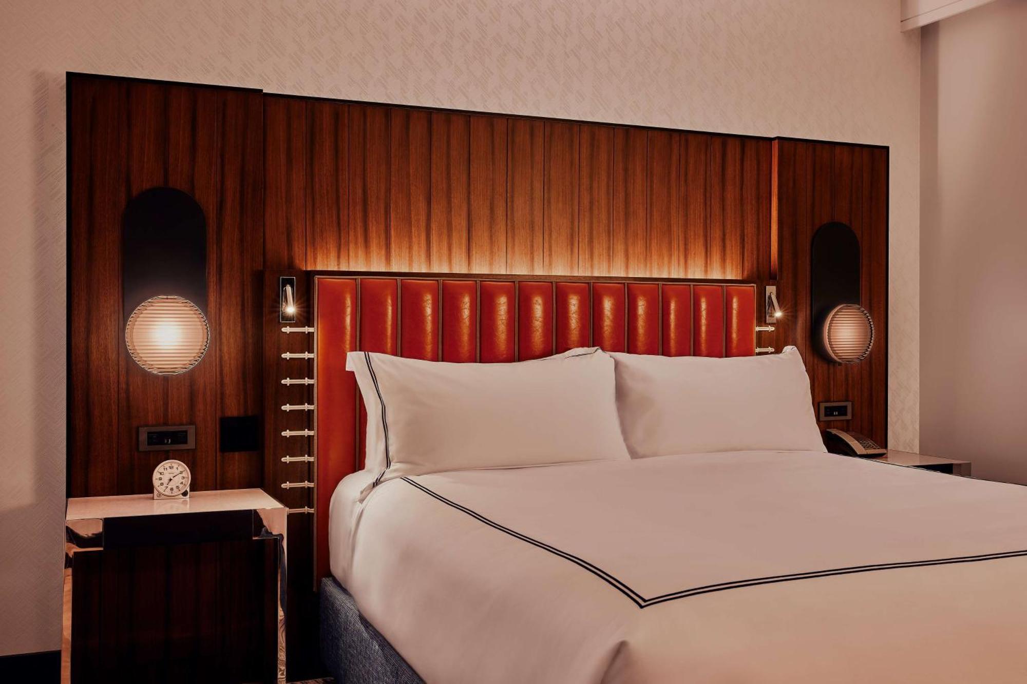 The Godfrey Detroit, Curio Collection By Hilton Hotel Eksteriør billede